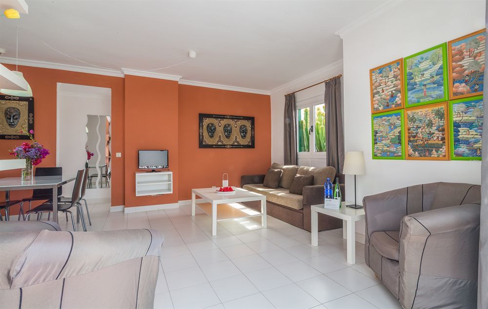 Apartamentos El Guarapo Коста-Тегісе Екстер'єр фото