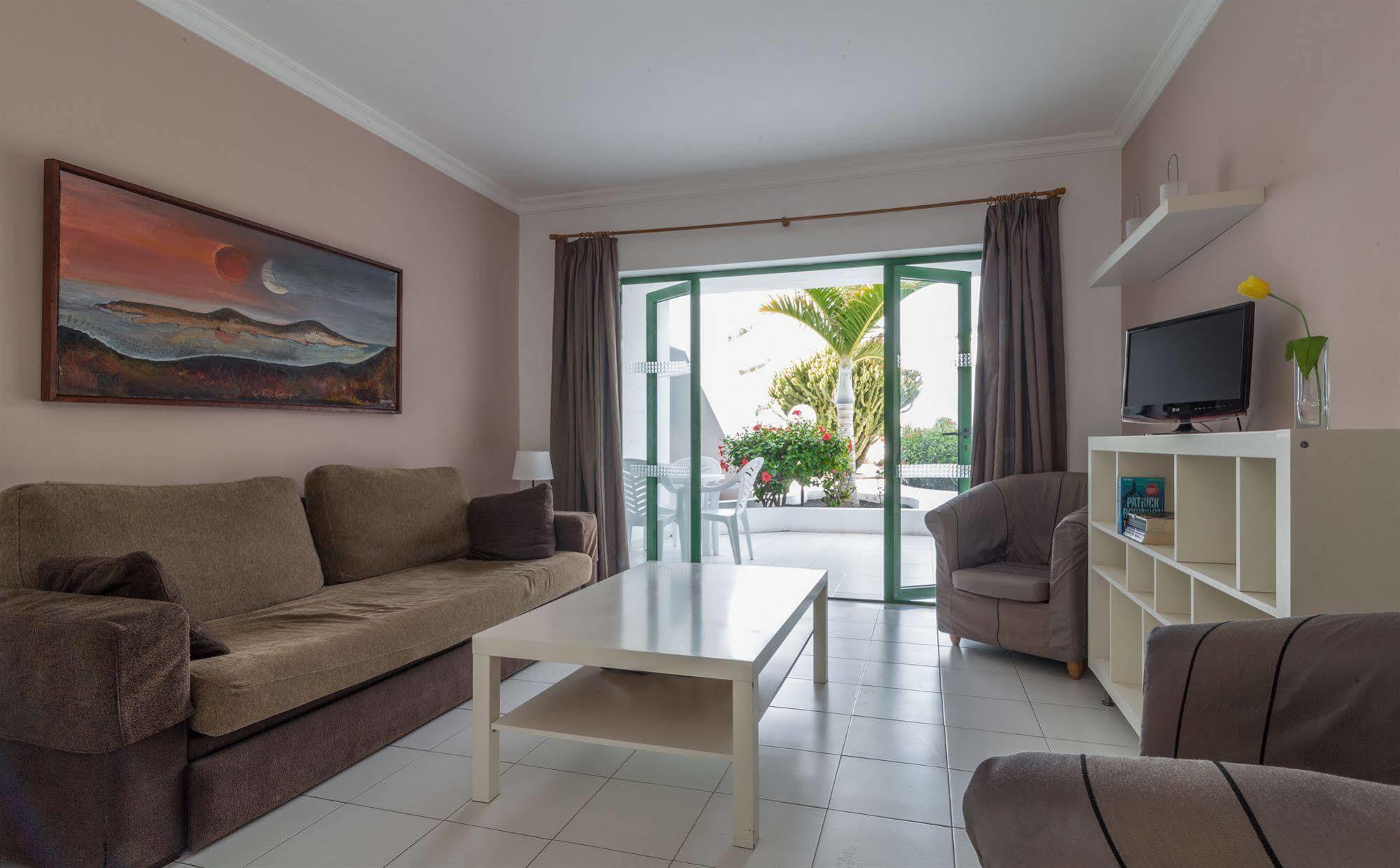 Apartamentos El Guarapo Коста-Тегісе Екстер'єр фото
